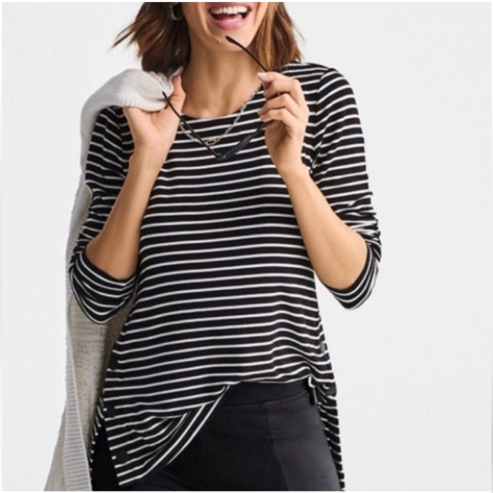 NWT | CAbi 6332 Side Snap Tee